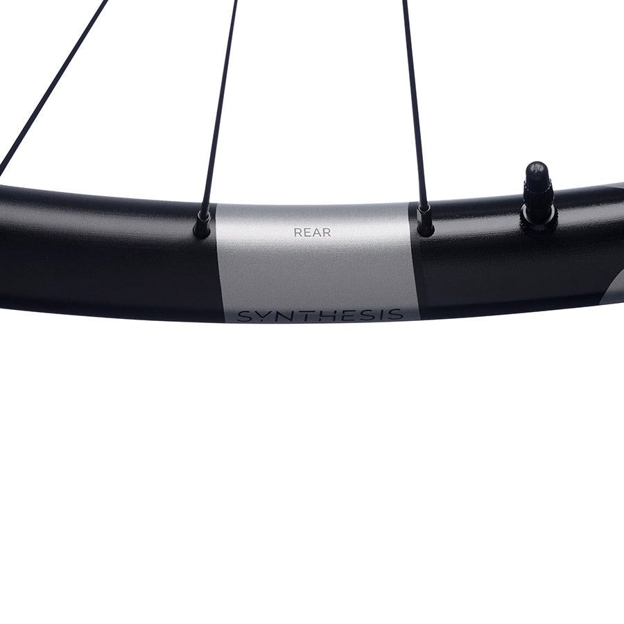 crankbrothers, Synthesis Alloy DH, Wheel, Front, 29'' / 622, i9 1/1, Holes: 28, 20mm TA, 110mm, Disc IS 6-bolt, Black