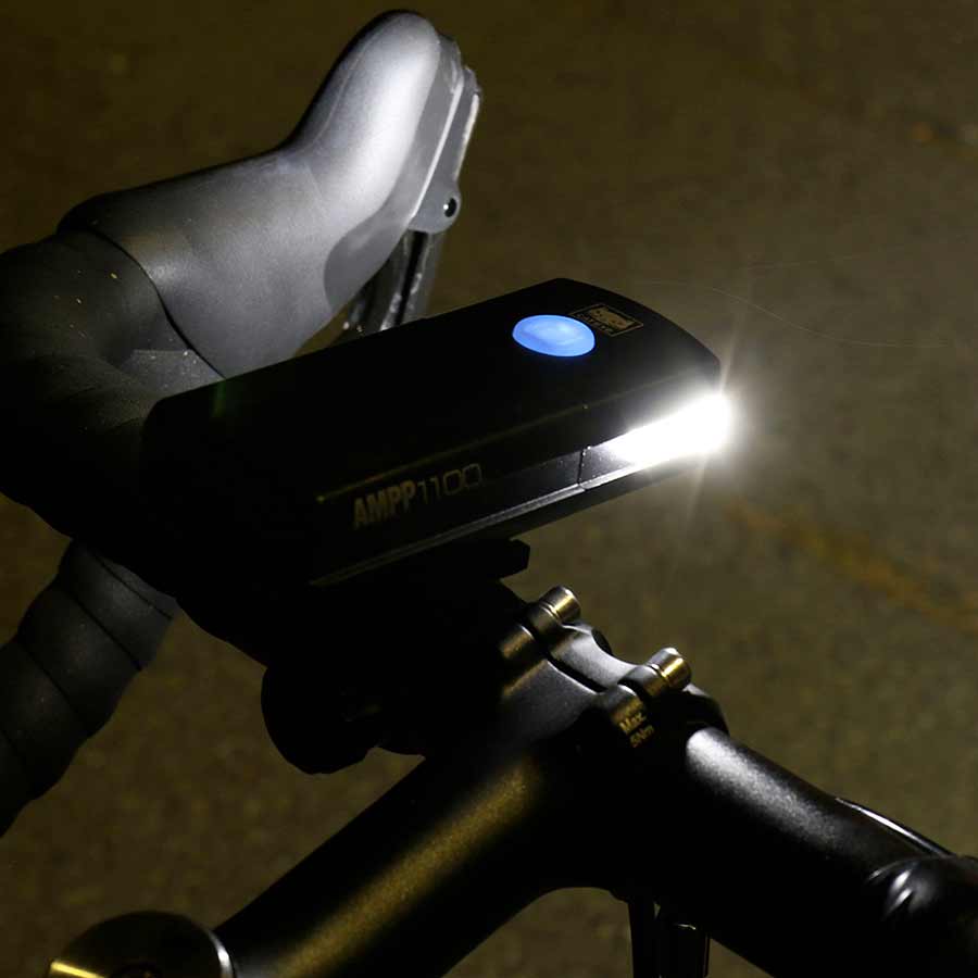 CatEye, AMPP 1100, Light, Front, Black