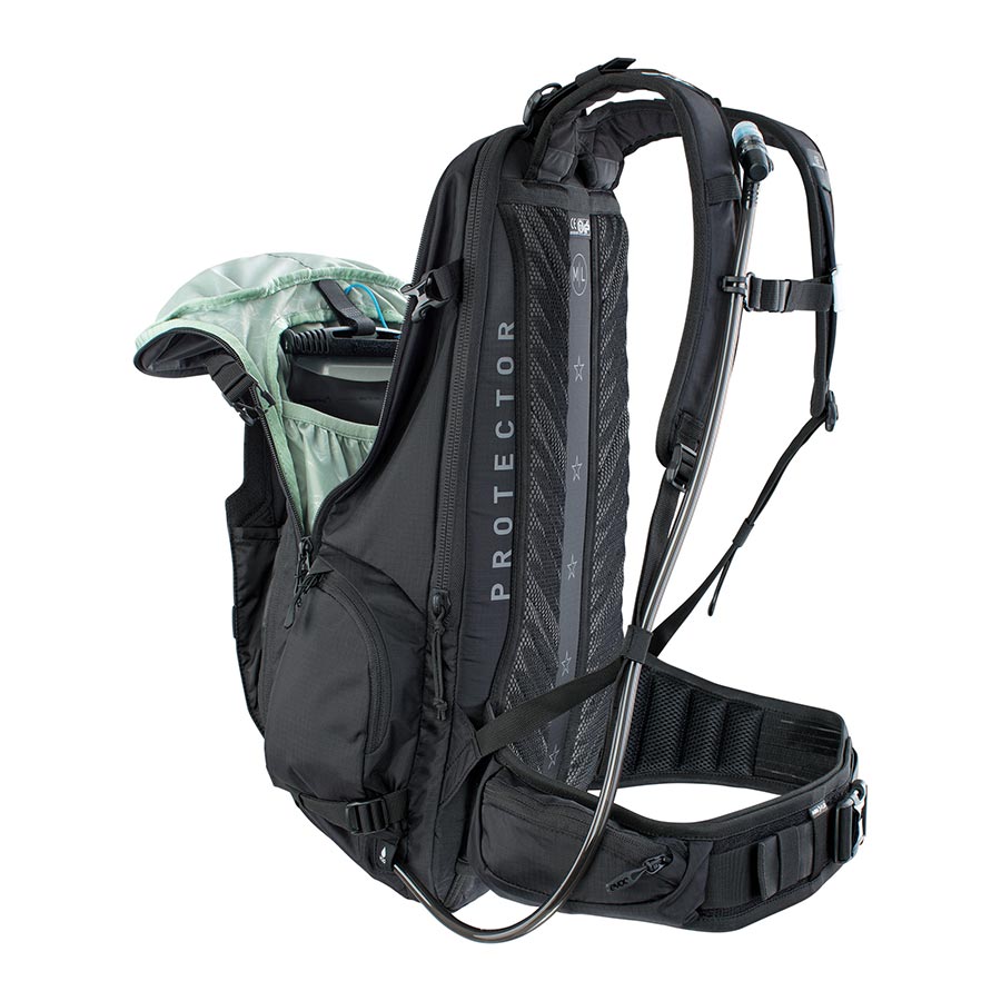 EVOC, FR Trail E-Ride, Protector backpack, 20L, Black, ML