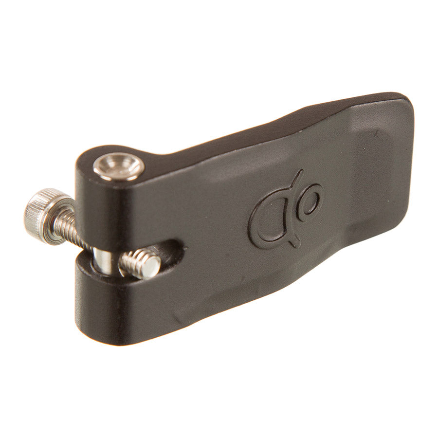 Shotgun, Main clamp handle assembly for the Pro seat rail